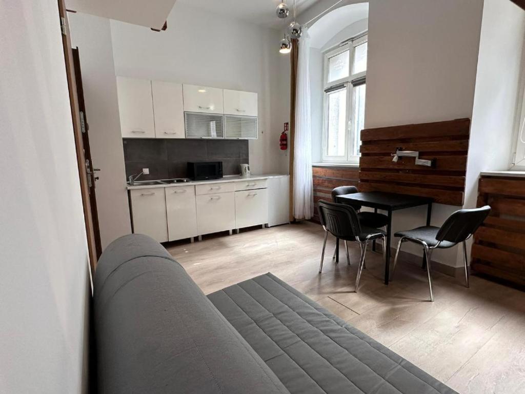 Apartamenty Golebia-Genius Poznań Zewnętrze zdjęcie